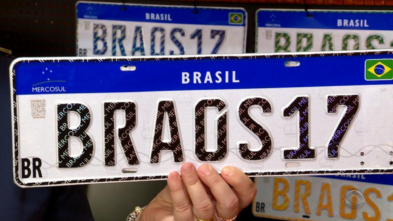 Novo emplacamento de carro já entrou em vigor em todo o Brasil