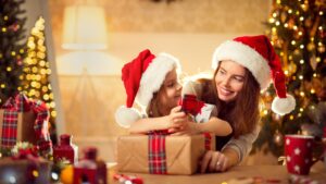 Pesquisa aponta que vendas de Natal devem movimentar R$ 3